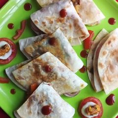A picture of Homemade stuffed roti Tortilla.