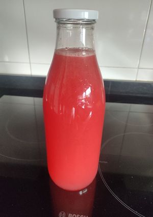 Una foto de Limonada de frutos rojos en Mambo