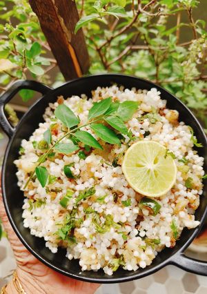 साबूदाना खिचड़ी(sabudana khichdi recipe in Hindi) रेसिपी मुख्य फोटो