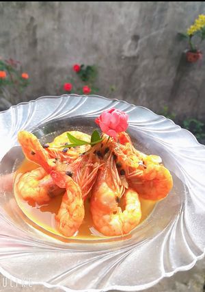Hình của món Tôm sốt chanh leo.