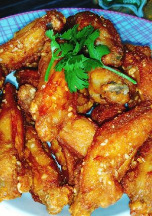 รูปของ ปีกไก่ทอดไว้เก็บแช่ฟรีซ