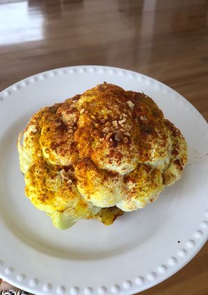 Una foto de 💃🏿Coliflor horneado lleno de sabor💃🏿