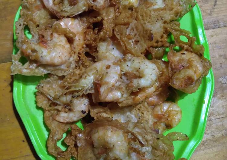 Rempeyek udang