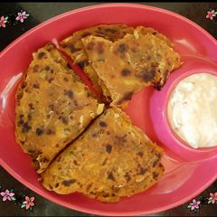 A picture of Carrot Cabbage Cheesy Paratha.