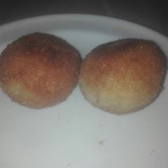 Bread cheese ball A picture of Bread cheese ball.