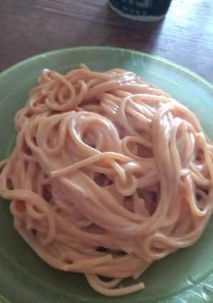 Una foto de Spaghetti en salsa rosa