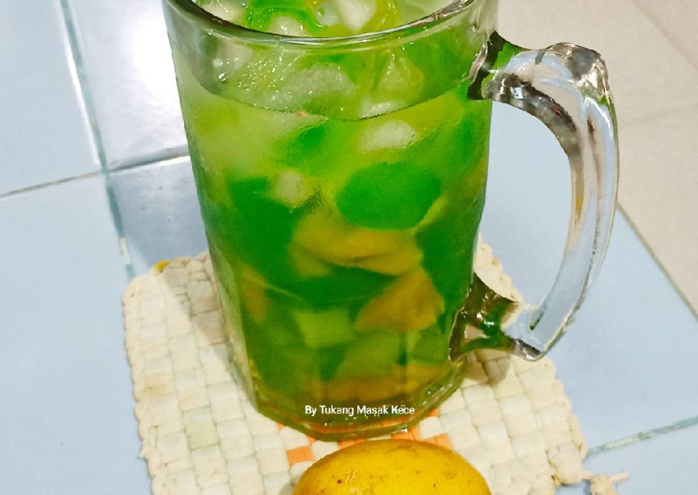"ES CAMPUR LEMON" Nyegerin, menu simple Buka Puasa