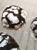 Crinkle Cookies, τα απολαυστικά “ραγισμένα” μπισκότα
