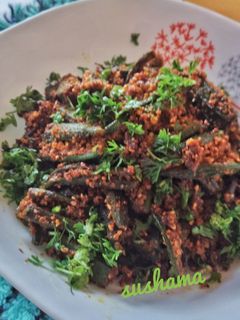 भरली भेंडी (bharli bhendi recipe in marathi) रेसिपी चे मुख्य फोटो