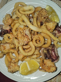 Una foto de Calamares rebozados