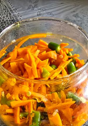 A picture of Turmeric pickle.