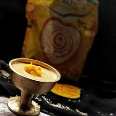 Mango oats smoothie A picture of Mango oats smoothie.