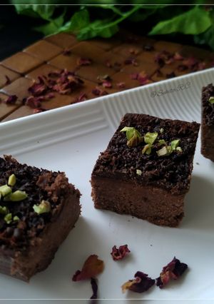 A picture of "Choco chips Sandesh".