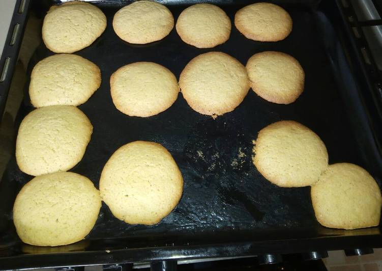 Step-by-Step Guide to Prepare Speedy Custard cookies