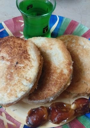 A picture of #Bread sandwich.