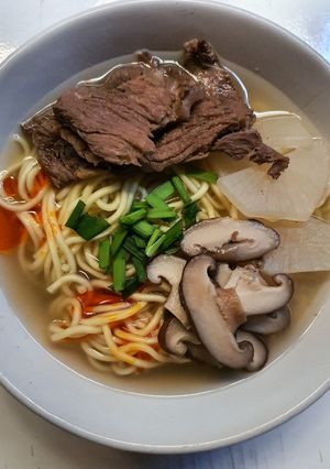 Foto resep Mi kuah daging (ala golden lamian)
