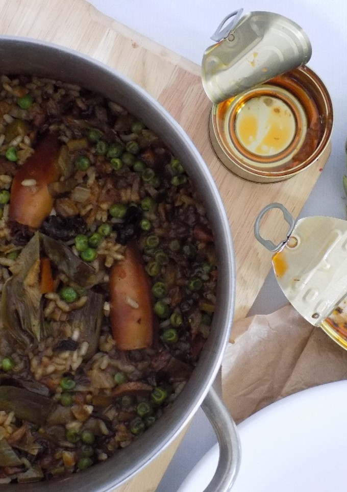 Una foto de Arroz de calamares y chipirones en lata de mamá