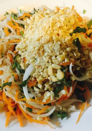 Hình của món Nộm củ cải Nhật.