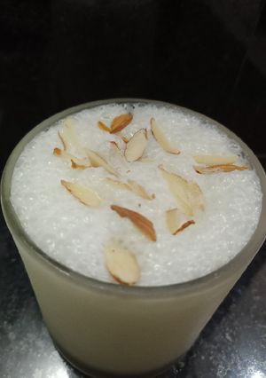 ડ્રાયફ્રૂટ લસ્સી (Dryfruit Lassi Recipe In Gujarati) રેસીપી મુખ્ય ફોટો