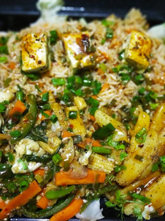 ઈન્ડો ચાયનીઝ સીઝલર (Indo Chinese Sizzler Recipe In Gujarati) રેસીપી મુખ્ય ફોટો