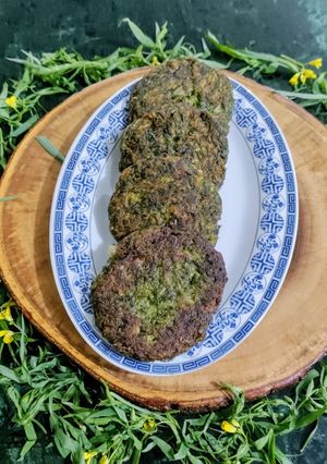 A picture of Leafy vegetable Chana daal Cutlets.