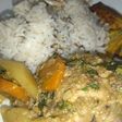 Pollo guisado en coco