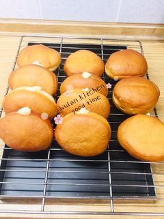 Foto resep Donat Isi / Vanilla Custard Cream Filled Doughnut
