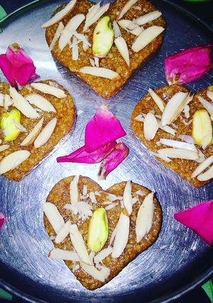 A picture of # Diwali, Halwasan.