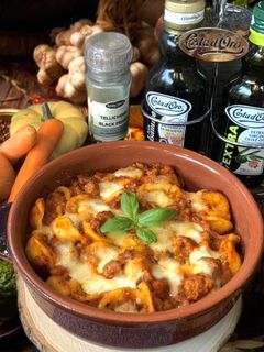 Foto di Orecchiette Pugliesi al Ragù di Funghi e Salsiccia