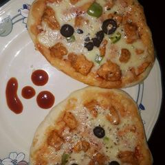 A picture of Mini pizza.