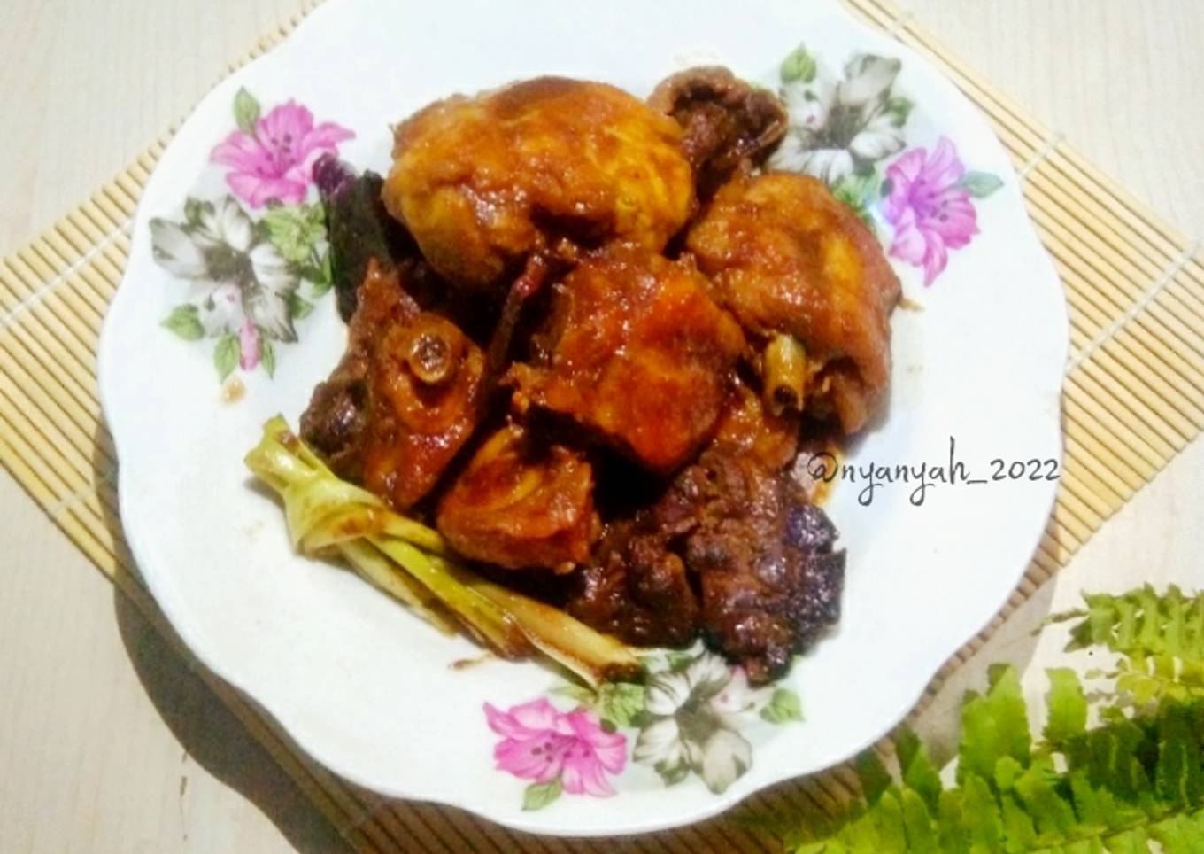 Semur ayam berempah