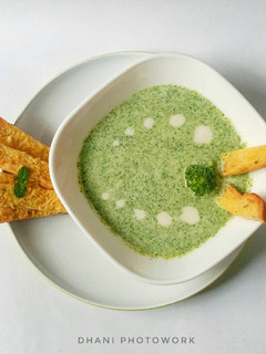 Foto resep Brokoli Cream Soup With Garlic Bread (breakfast day #1)