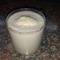 A picture of Makhana milkshake.