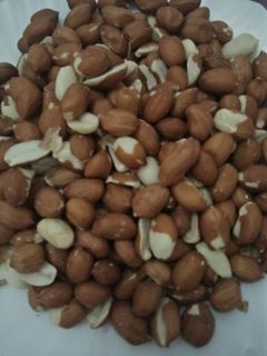 صورة لوصفة كاوكاو (فول سوداني) معسل ومغلف بجلجلان💯