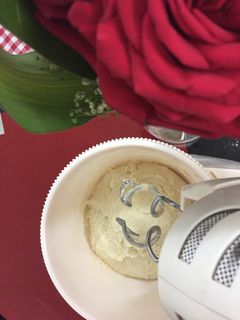 صورة لوصفة عجينة طرية للفطائر والبيتزا (الربع ساعة)