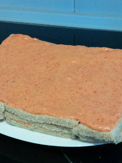 Una foto de Pastel frío de espárrago y pimiento