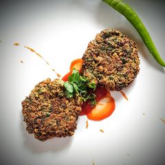 A picture of Bhaji vada.