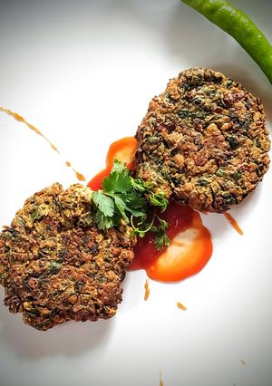 A picture of Bhaji vada.