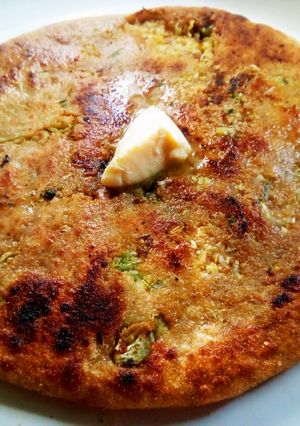 A picture of Gobhi paratha.