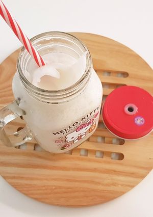 รูปของ น้ำมะพร้าวปั่นนม Coconut & Milk Smoothie