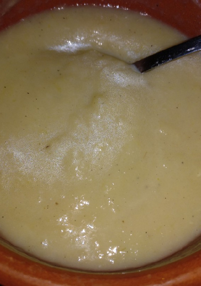 Una foto de Crema de puerros ligera