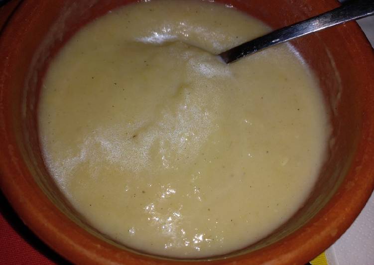 Crema de puerros ligera