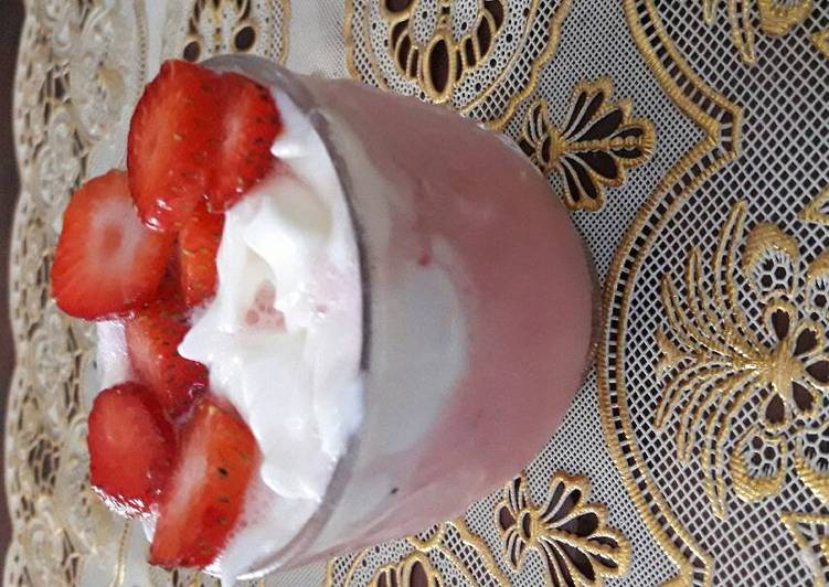 Resep Strawberry Smoothie, Bisa Manjain Lidah