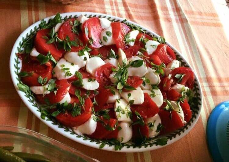 #Salads# Tomato mozzarella salad  A fresh yummy salad