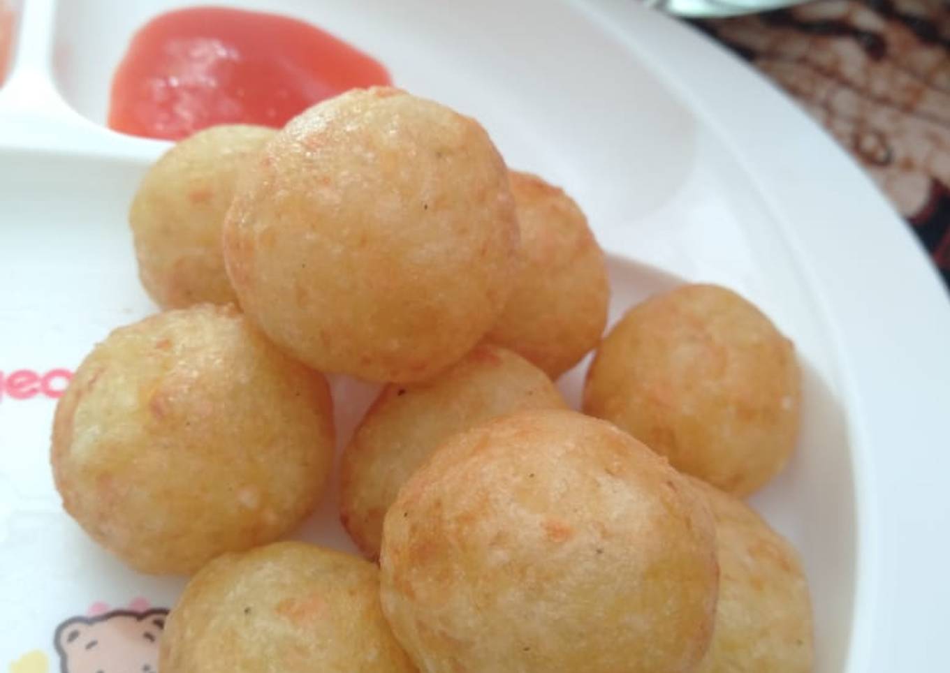 Bola kentang keju