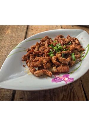 รูปของ หมูคลุกฝุ่น 🐖