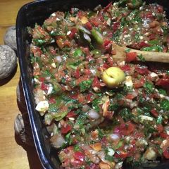 A picture of Acili Ezme (Spicy vegetable salad).