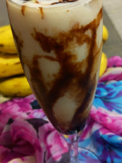 A picture of Banana & chocolate shake.