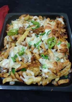 A picture of Cheesy Fries.