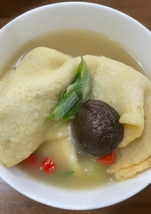 Hình của món Canh chả cá Hàn Quốc - món nhậu quốc dân.